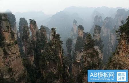 张家界住哪里方便？张家界看日出住哪里？